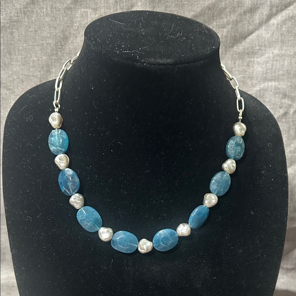 Elegant Blue and Silver Necklace